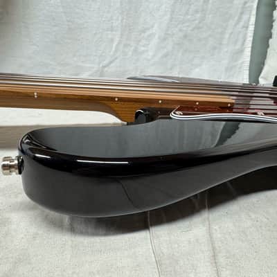 Sadowsky MetroExpress Hybrid P/J Fretless 5-string Bass - Black image 21