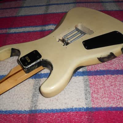 Kramer Striker Baretta 1980's Black & White Spiral image 9