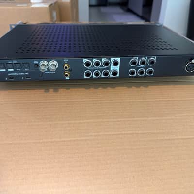 Universal Audio Apollo x6 Thunderbolt 3 Audio Interface 2018 - Present - Black image 12