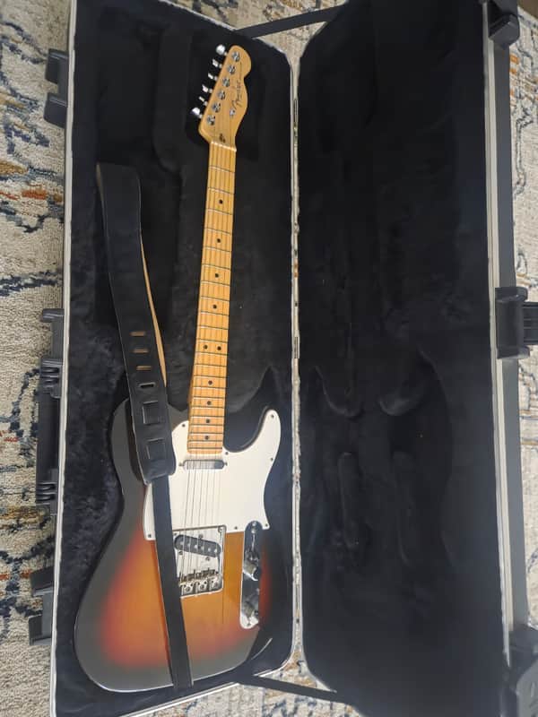 2017 Fender American Professional Classic Telecaster - 3-Color Sunburst
