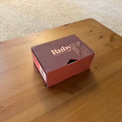 Universal Audio Ruby ’63 Top Boost Amplifier 2022 - Present - Ruby / Silver image 5
