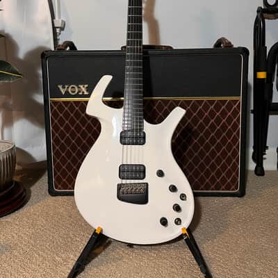 Parker Fly Deluxe Hardtail (1993 - 2000) | Reverb