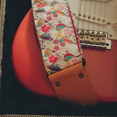 Mr.Strapsky Birds Guitar/Bass Strap (Light Claret), Leather Ends image 2