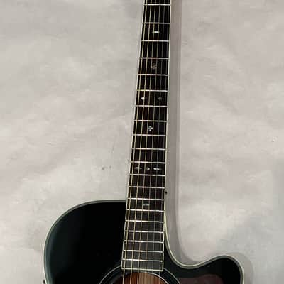 Tanglewood TW45-VS Sundance  Solid Cedar/Mahogany Super Folk Cutaway with Electronics  Vintage Sunburst Gloss made in the UK image 4
