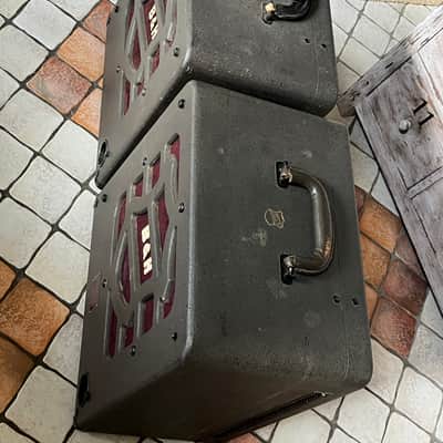A PAIR of Bell & Howell Bell & Howell Filmosound 179 Speaker Cabinets 1940's/1950’s - Brown image 4