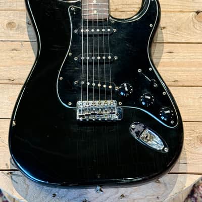 Fender Stratocaster 1977 - Black image 2