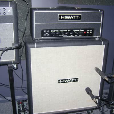 Hiwatt Cabinet - SE 4123;   Fane Alnico AXA12 12”, 400 watts (4) image 1