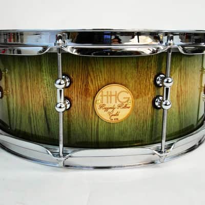HHG Drums 14x5.5 White Oak Stave Snare, Natural To Green High Gloss Burst image 1
