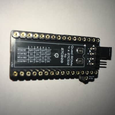 Switcher Adapter QuadROM (4 banks) 4x 27C512 DIP 28-pin to 1x 27C020 DIP 32-pin