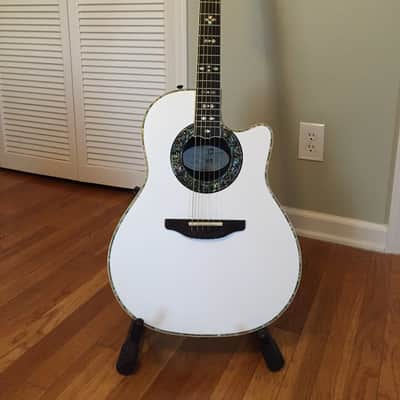 Ovation Custom Legend 1869 - White - made in USA image 2