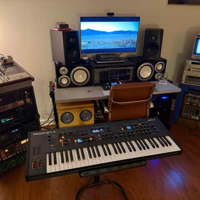 Sequential Prophet X 61-Key 16-Voice Polyphonic Synthesizer 2018 - Present - Black image 2