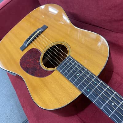 Martin D-18VMS 12-Fret Dreadnought Acoustic Guitar 1998 - Natural w/ Case image 4