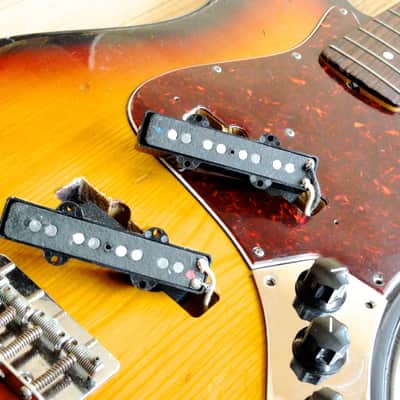 1982 Squier JV '62 Jazz Bass Sunburst Japan MIJ Fender USA Custom Shop Pickups image 16