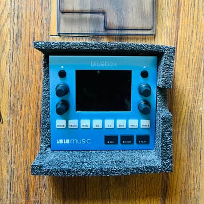 1010 Music Bluebox Compact 12-Channel Digital Mixer / Recorder 2020 - Present - Blue image 1