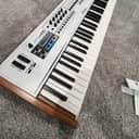 Arturia KeyLab 88 MIDI Controller MIDI Controller 2015 - 2017 - White