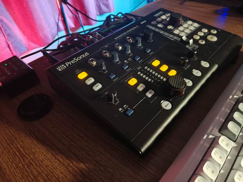 PreSonus Monitor Station V2 Desktop Monitor Controller 2014 - Present - Black image 1
