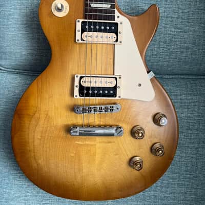 Gibson Les Paul Tribute Custombuckers 50s Wiring Honeyburst Gibson Soft Case Preview Video image 1