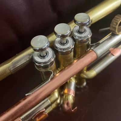 Getzen Super Deluxe Bb Trumpet (1957) SN 78838 (100% lacquer - gold tint)(professional) image 9