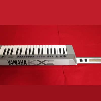 Yamaha KX5 KX-5 Keytar MIDI Controller shoulder keyboard TESTED w/case #23 image 18