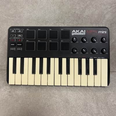 Akai MPK Mini Laptop Production Keyboard image 1