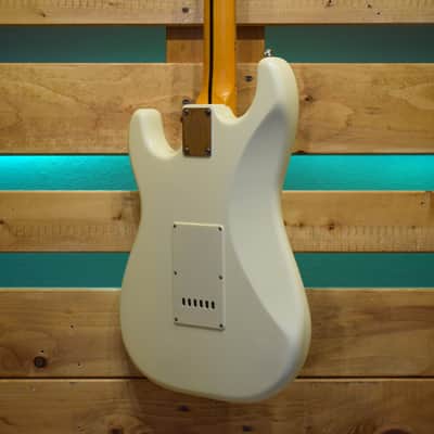 SX SST57-VWH 2024 - Vintage White E- Gitarre 57er vintage Style, 3 Single Coil Pickups, Vint.Tremolo image 8
