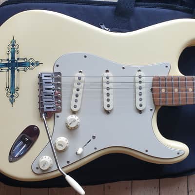 Fender Stratocaster Kenny Wayne Shepherd Cross Graphic Arctic White 2014 - MINT image 2