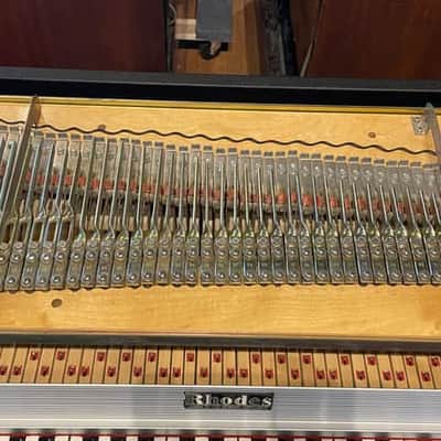 Rhodes Mark I Stage 73-Key Electric Piano 1976 - Black image 16