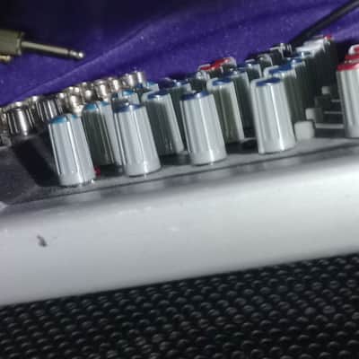 Behringer Xenyx QX1202USB PREMIUN 2 BUS 12-Input Mixer with USB Interface and Effects KLARK TEKNIK 2015 THE POWER SUPPLY IS SOLDER ON MAINBOARD INSIDE CHECK image 7