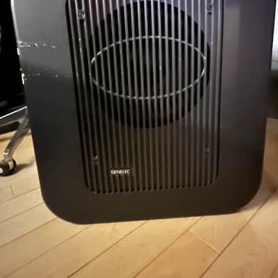 Genelec 7270A - Gearspace