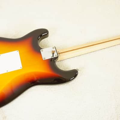 Fender Japan Stratocaster 2014 - 3-Color Sunburst image 11