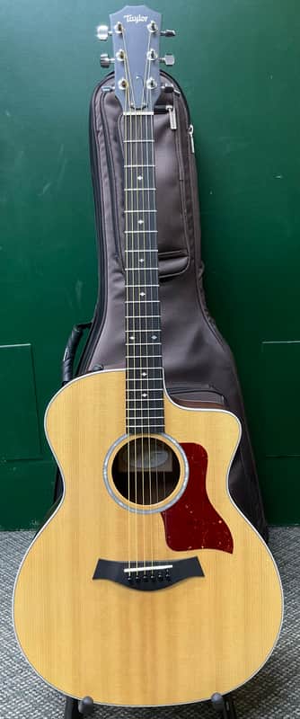 Taylor 214ce DLX | Reverb Canada