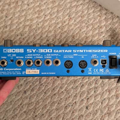 Boss SY-300 Guitar Synthesizer 2015 - Present - Blue image 5