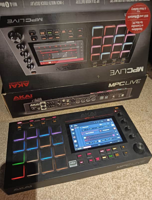Akai MPC Live Standalone Sampler / Sequencer 2017 - 2020 - Black imagen 1