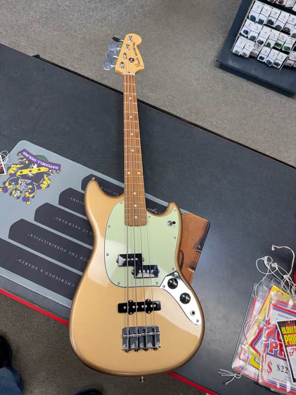 Fender Player Mustang Bass PJ | Reverb