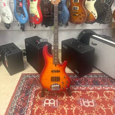 【LAKLAND】SkylineJapanSeriesSK-4DX Lakland Skyline Japan Series SK-4DX Cherry Sunburst / Maple FB