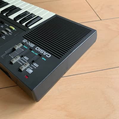 Casio SK-5 Vintage 8-bit/9.3kHz Lo-Fi Sampling Keyboard | Tested Fully Working image 6