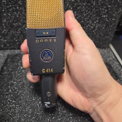 AKG C414 XLII Large Diaphragm Multipattern Condenser Microphone image 6
