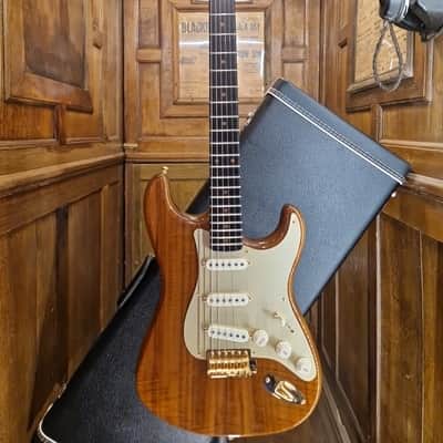 Fender Custom Shop Artisan Claro Walnut Strat 2018 - Walnut image 1