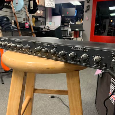 dbx 266XL Stereo Compressor / Limiter 2010s - Black image 2