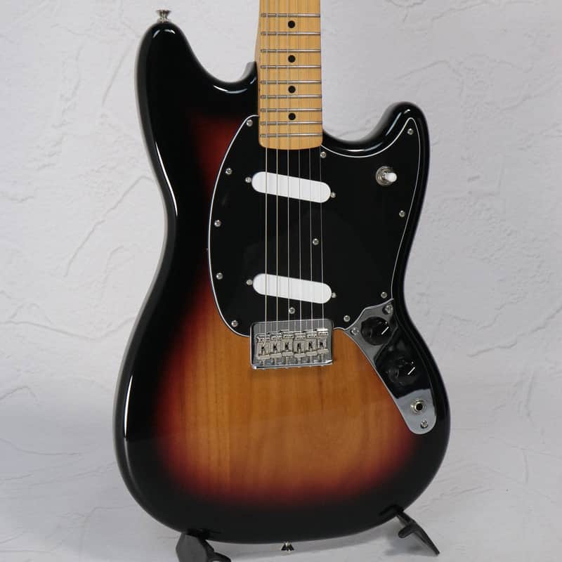 Fender Mexico Player II Mustang MN 3-Color Sunburst 2024 [M24046302] (04/01)