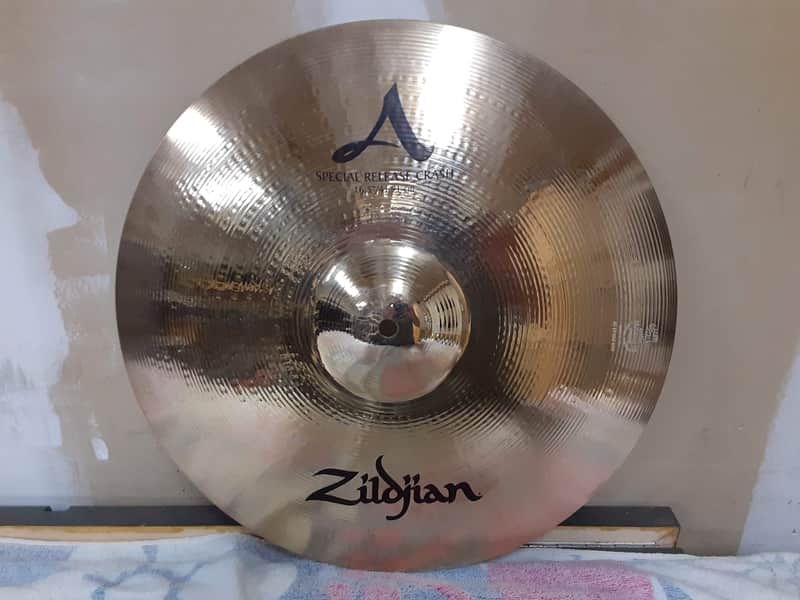 Zildjian A 16.5" Special Release Crash (brilliant) image 1