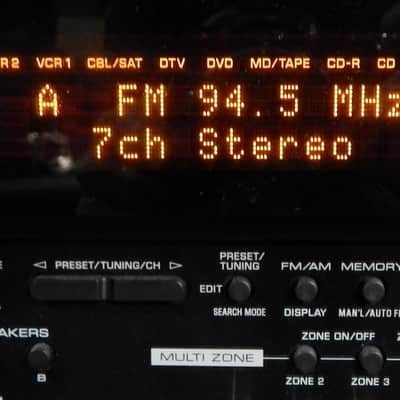 Yamaha RX-V2600 Home theater receiver with remote and manual image 2
