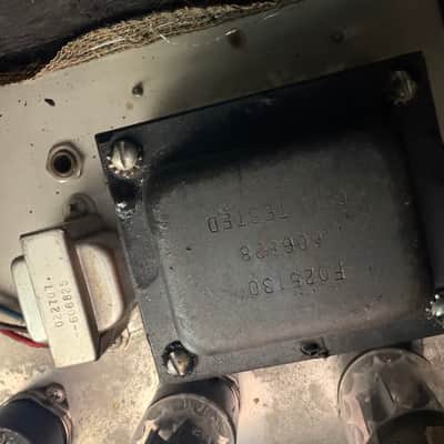 1968 Fender Deluxe Reverb Drip Edge Guitar Amp Silverface image 11