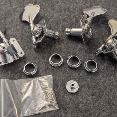 Squier Jazz Bass Tuners 2008 - Nickel/Silver image 1