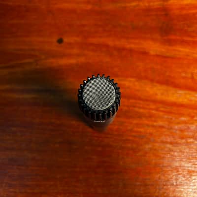 Shure SM57 Cardioid Dynamic Microphone 1984 - Present - Black image 2