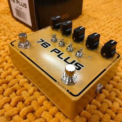 SolidGoldFX 76 Plus 2019 Mustard image 2