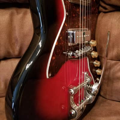 Silvertone 1478 Reissue Red Silver Flake Burst image 5
