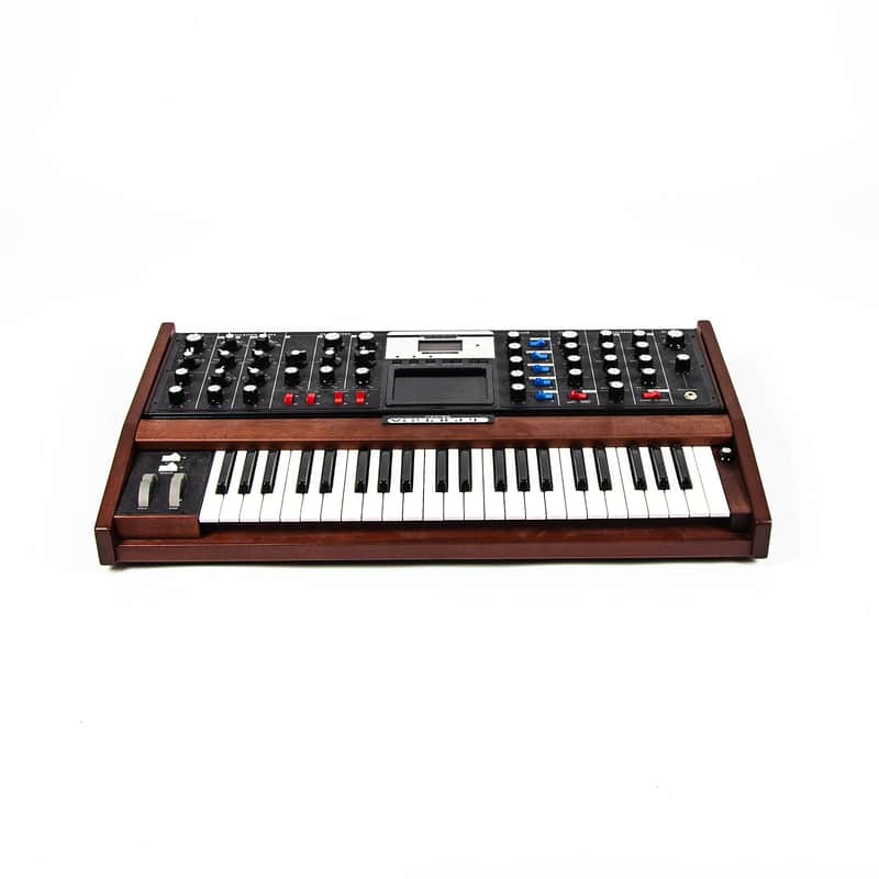Moog Minimoog Voyager Select Series 44-Key Monophonic Synthesizer image 2