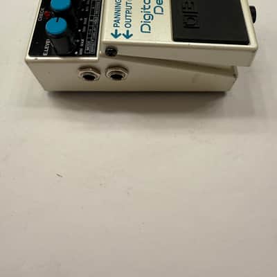 Boss Roland DD-5 Digital Delay Echo Guitar Effect Pedal image 3