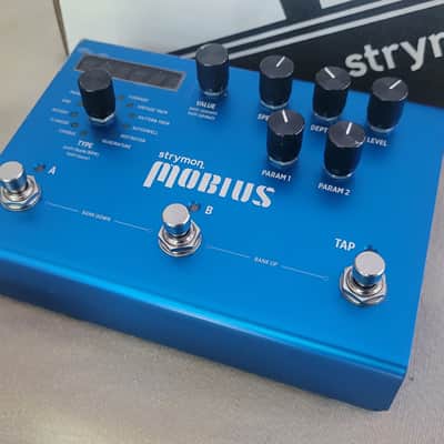Strymon Mobius 2012 - Present - Blue image 1